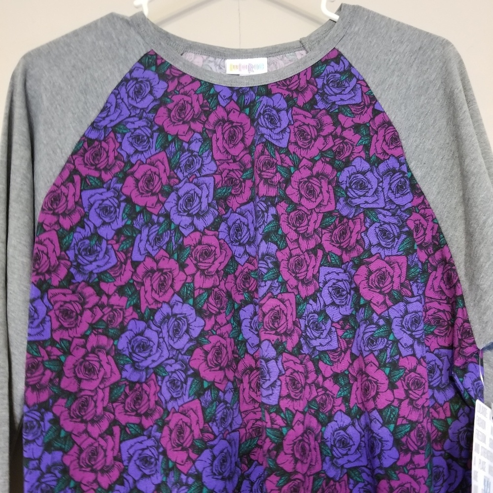 🎊SALE 2/$30 🌻NWT LuLaRoe Randy T Shirt XL💜